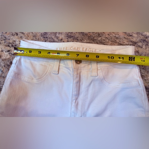 American Eagle Super Stretch White Distressed Jeans Size 0 Short Raw Hem Skinny - Picture 12 of 14